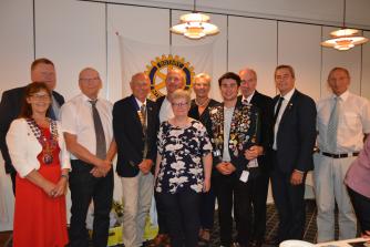 Den nye bestyrelse i Rødby Rotary Klub